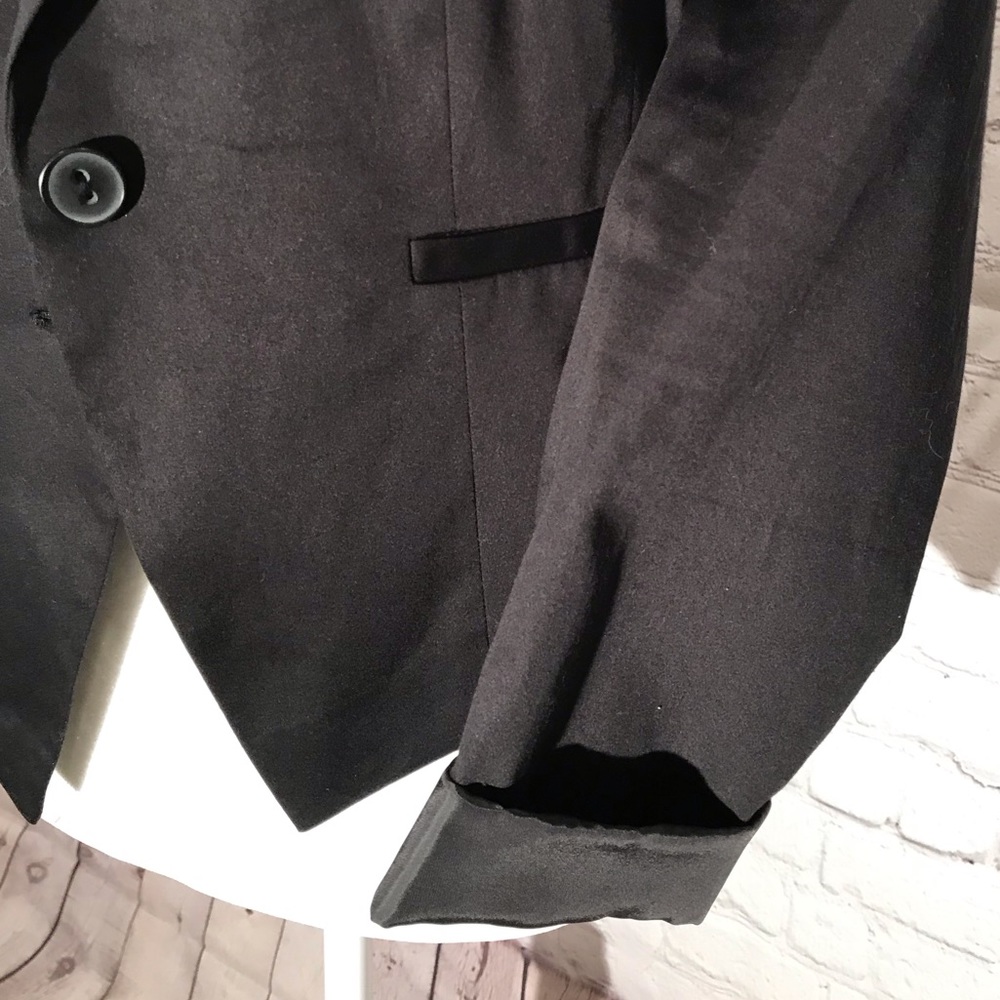 Ladies Tux Jacket With Satin Trim - image 6